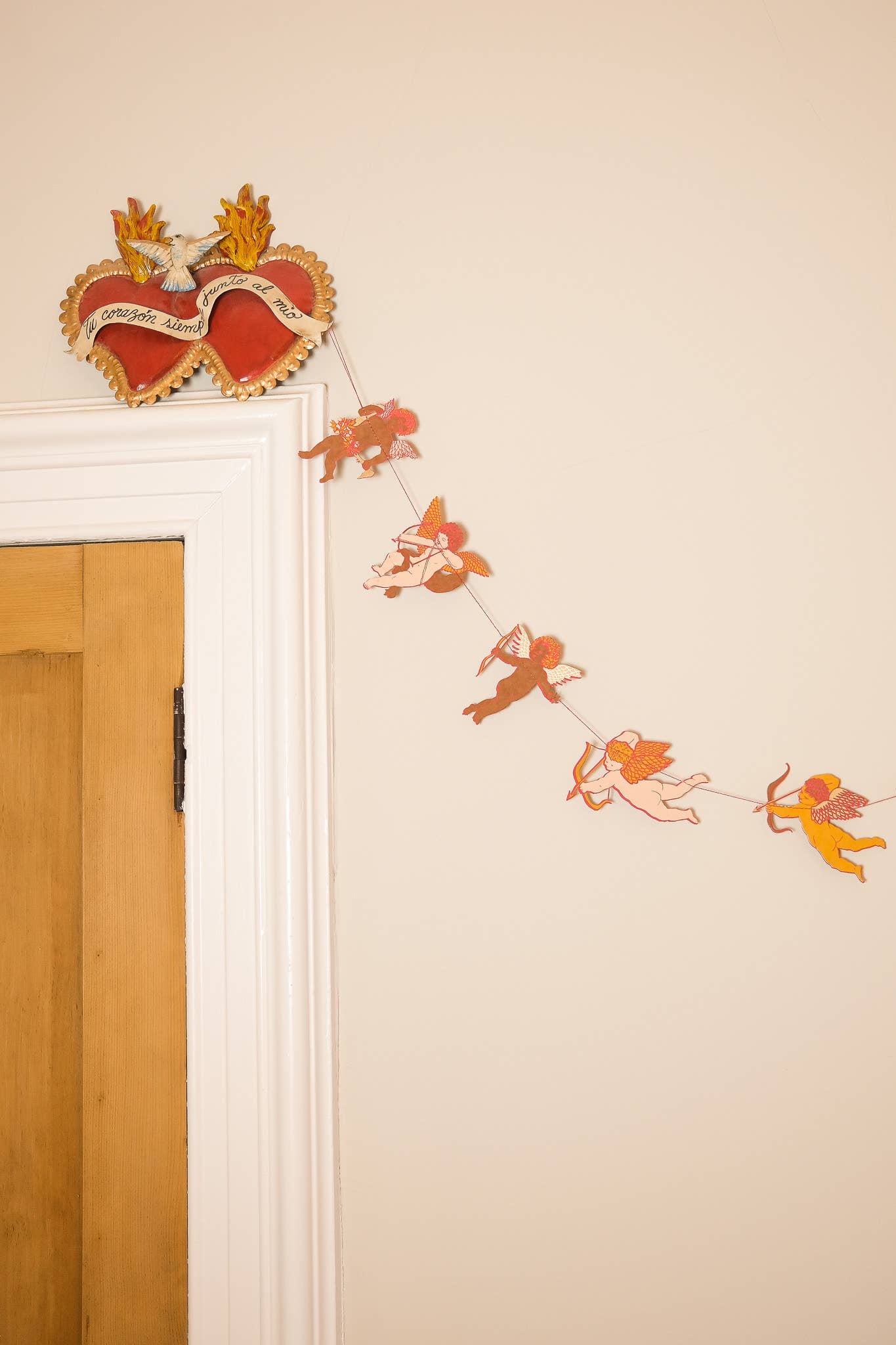 Cupid Sewn Garland - Image 6