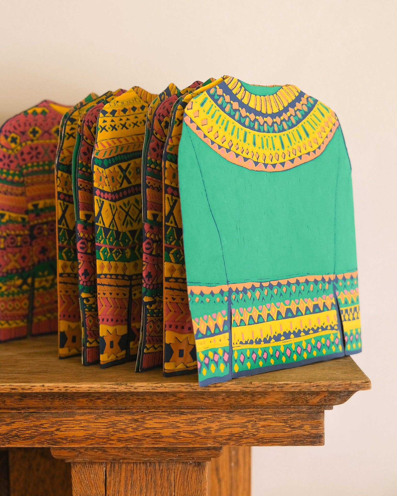 East End Press - Fairisle Sweaters Christmas Garland - Image 9