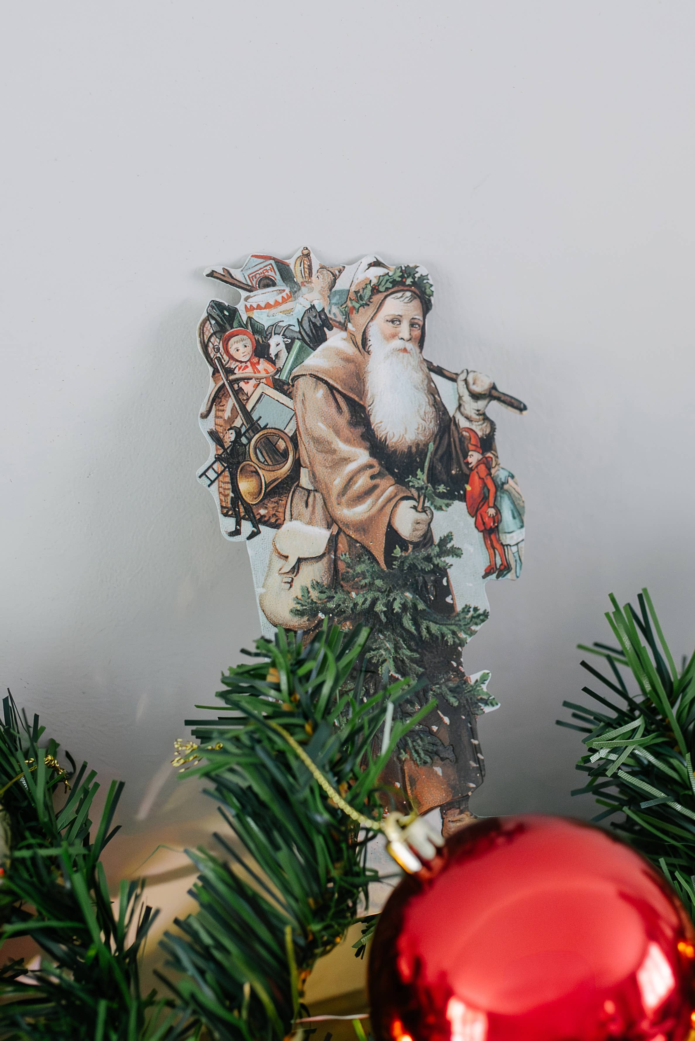 Father Christmas Vintage Christmas Card - Image 2
