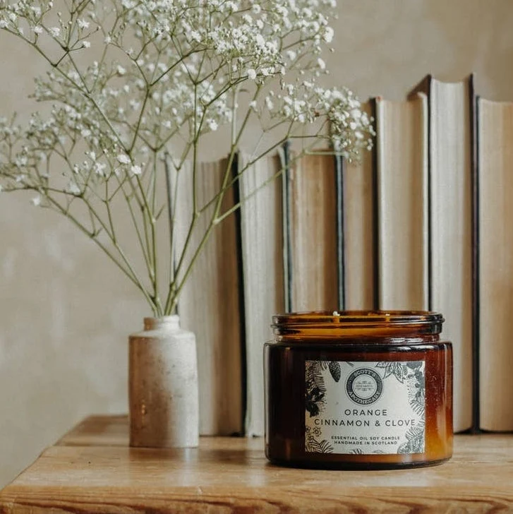 Essential Oil Candle by Scott's Apothecary (500g) - Image 3