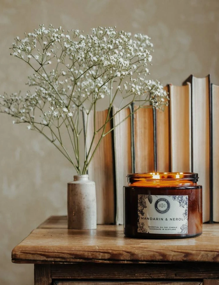 Essential Oil Candle by Scott's Apothecary (500g) - Image 4